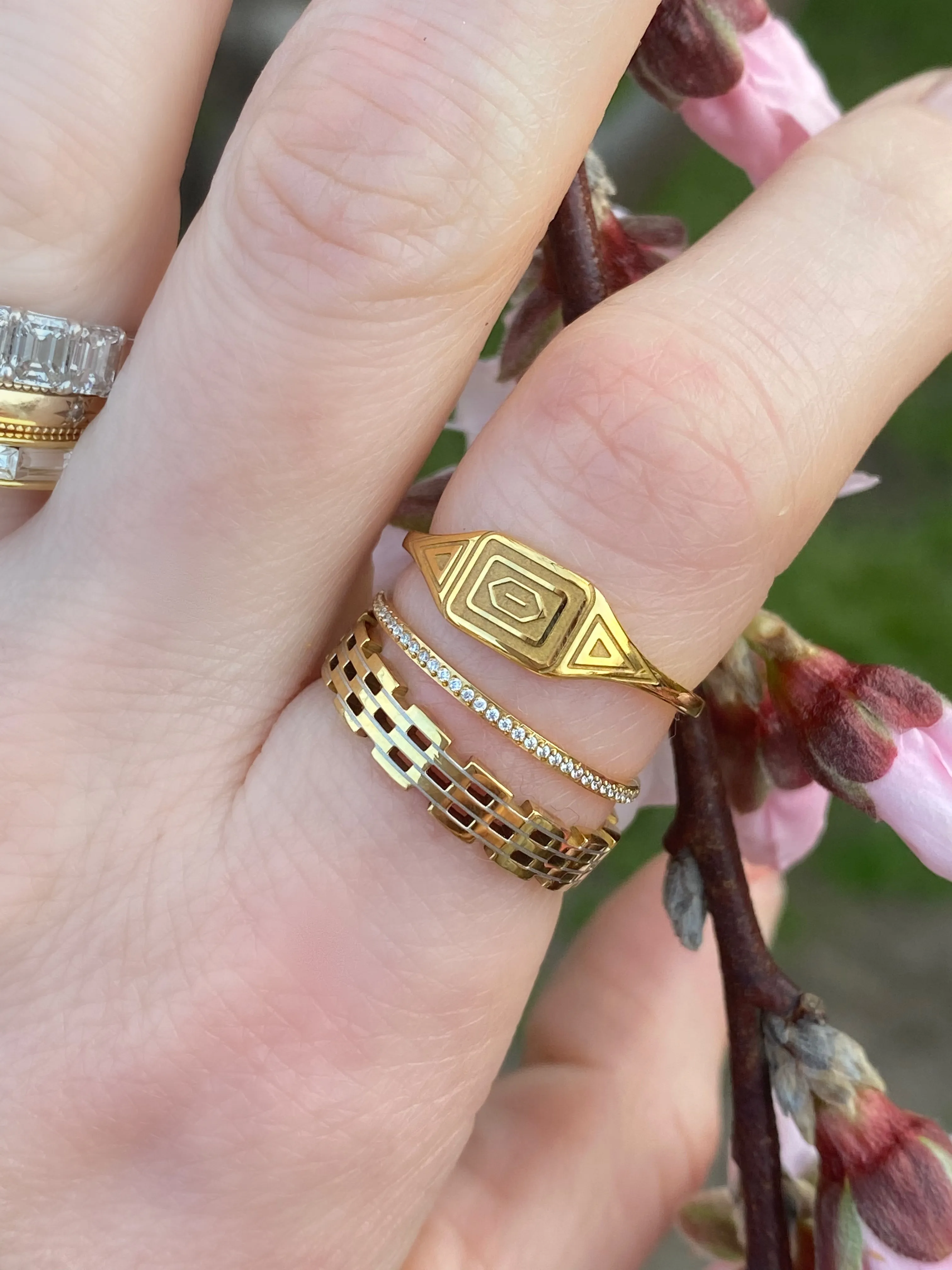 Deco Ring
